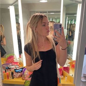 Meet your Posher, Riley